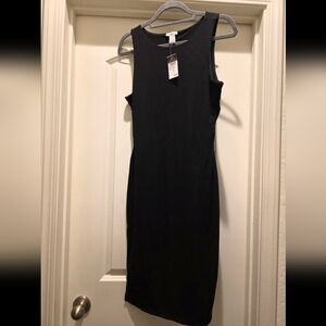 Elegant Black Sleeveless Dress